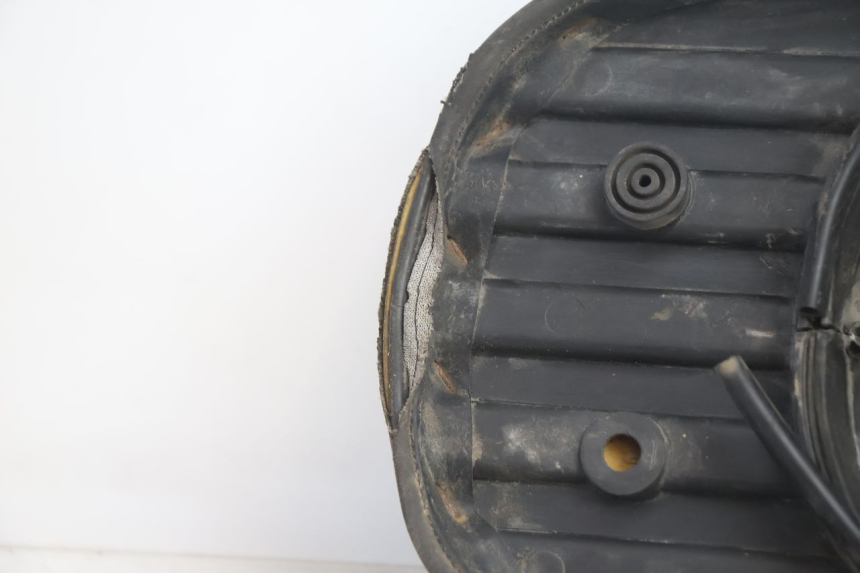 photo de ASIENTO MBK BOOSTER SPIRIT 50 (1996 - 1999) - Detalles de los puntos de fijación