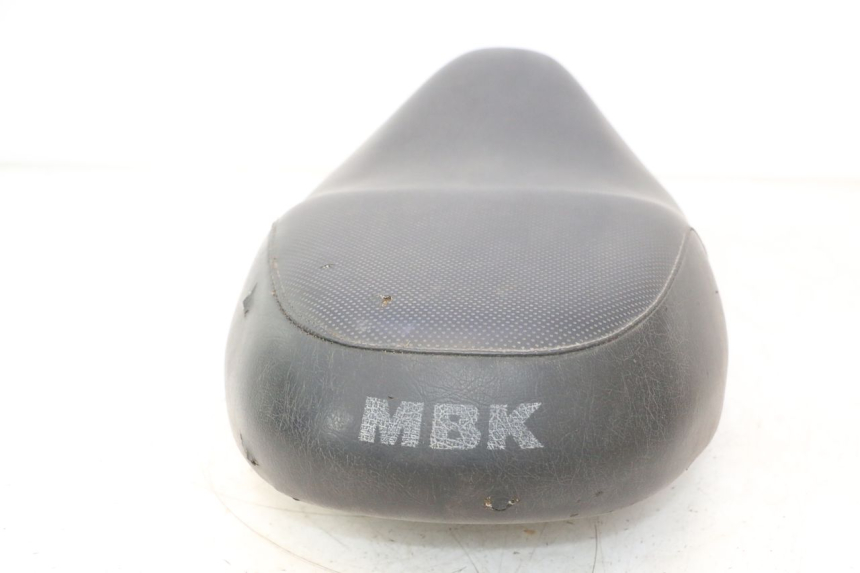 photo de ASIENTO MBK BOOSTER SPIRIT 50 (1999 - 2003) - Enfoque en la estructura