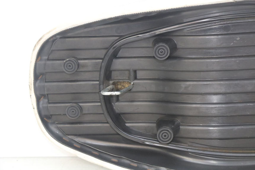 photo de ASIENTO MBK BOOSTER SPIRIT NAKED 50 (2004 - 2017) - Foto de producto adicional