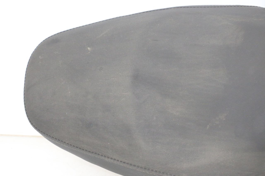 photo de ASIENTO MOTRON BREEZY 4T 50 (2021 - 2025) - Enfoque en la estructura