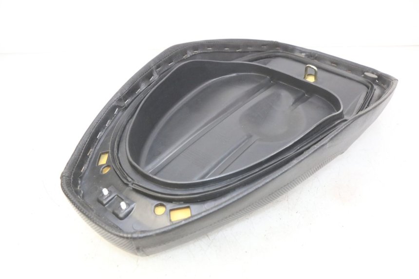 photo de ASIENTO BAOTIAN BT 49 QT-9 50 (2006 - 2010) - Estado de la superficie y material