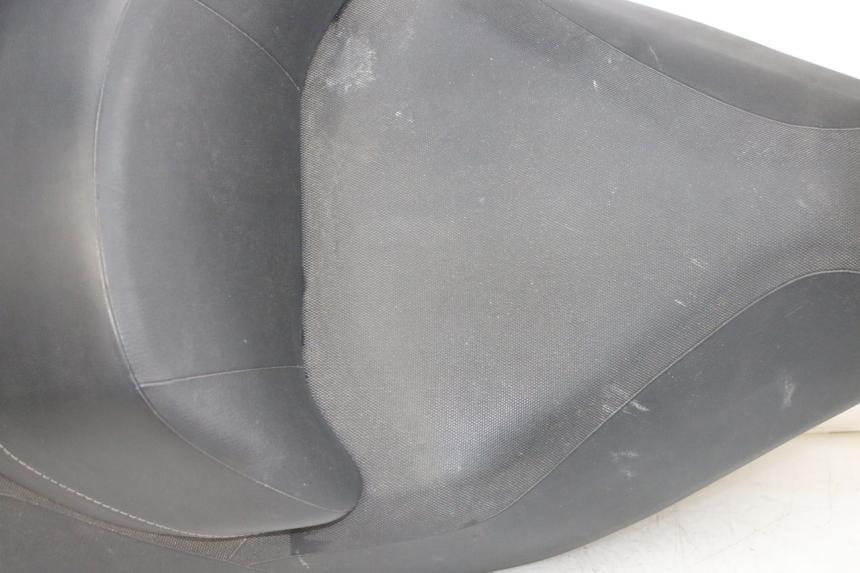 photo de ASIENTO SUZUKI BURGMAN 650 (2013 - 2020) - Enfoque en la estructura