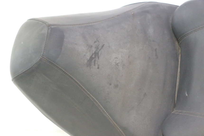 photo de ASIENTO SUZUKI BURGMAN EXECUTIVE ABS 650 (2006 - 2012) - Perfil de la pieza de repuesto