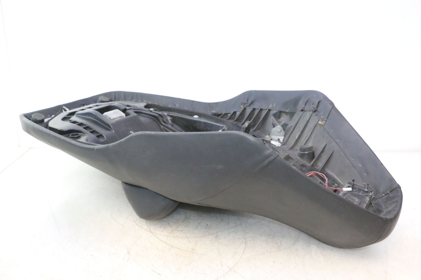 photo de ASIENTO SUZUKI BURGMAN EXECUTIVE ABS 650 (2006 - 2012) - Recambio usado revisado