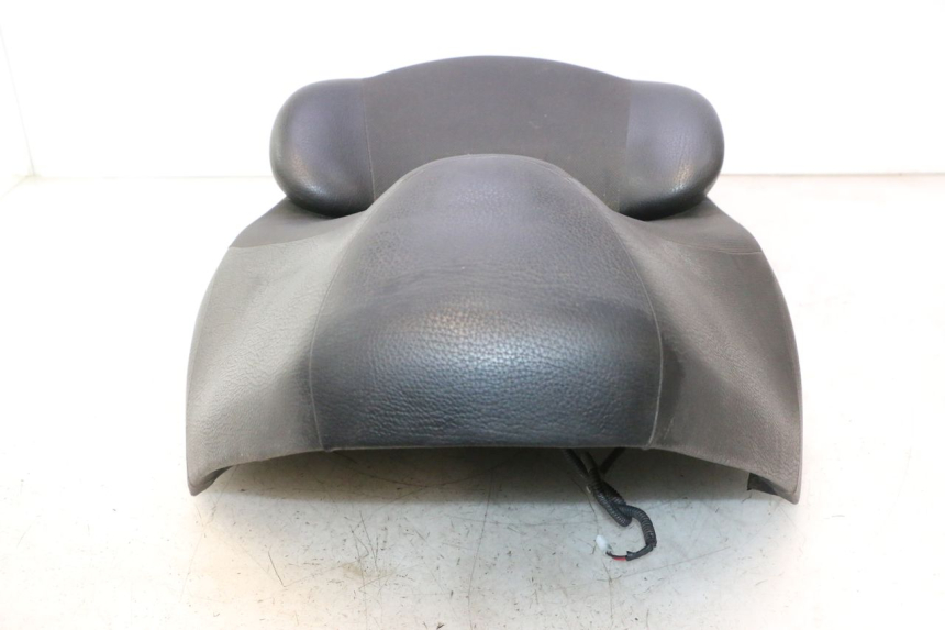 photo de ASIENTO SUZUKI BURGMAN EXECUTIVE ABS 650 (2006 - 2012) - Detalles de los puntos de fijación