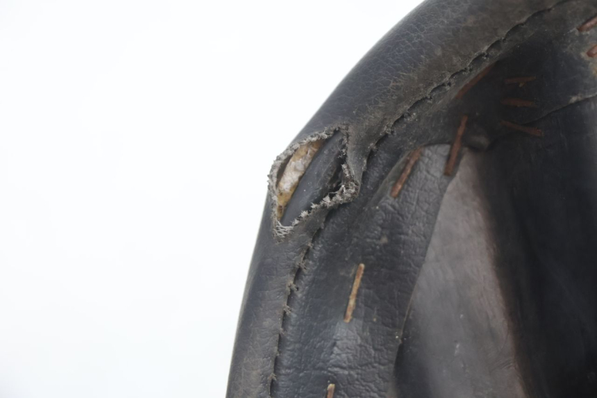 photo de ASIENTO PEUGEOT BUXY 50 (1993 - 1998) - Características distintivas