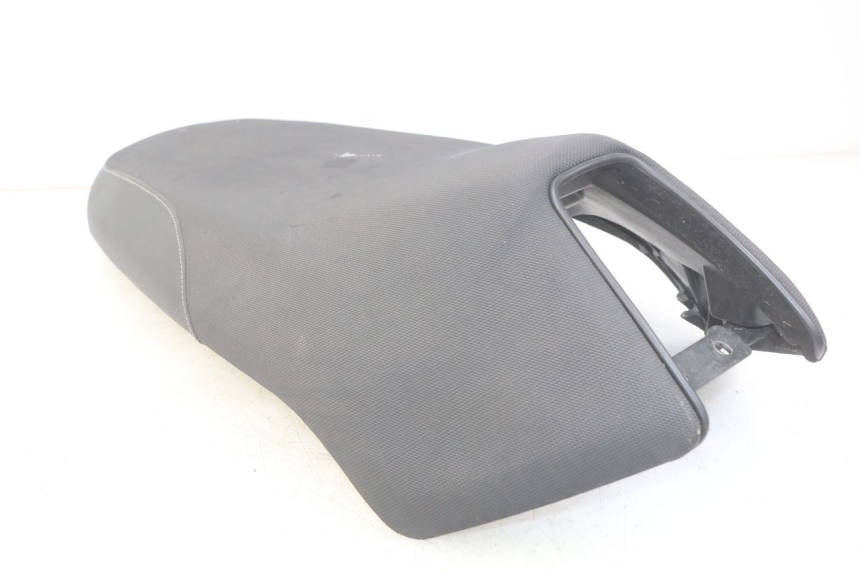photo de ASIENTO YAMAHA BW'S BWS 125 (2010 - 2013) - Primer plano técnico