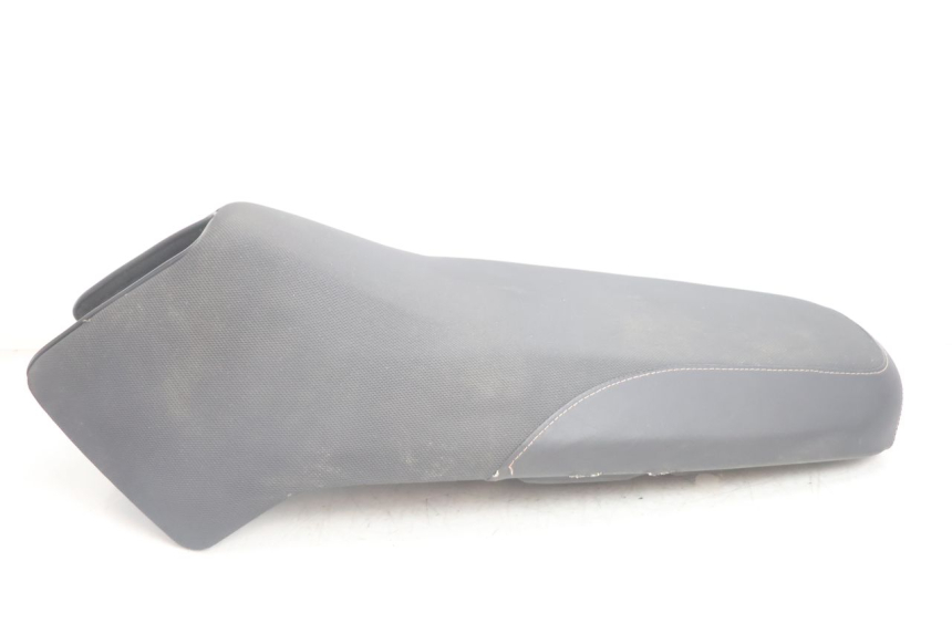 photo de ASIENTO YAMAHA BW'S BWS 125 (2010 - 2013) - Detalles de los puntos de fijación