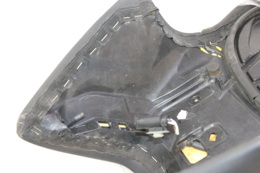 photo de ASIENTO BMW C SPORT 650 (2015 - 2021) - Detalle de la pieza