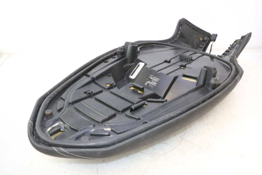 photo de ASIENTO BMW C SPORT 650 (2015 - 2021) - Detalles de los puntos de fijación