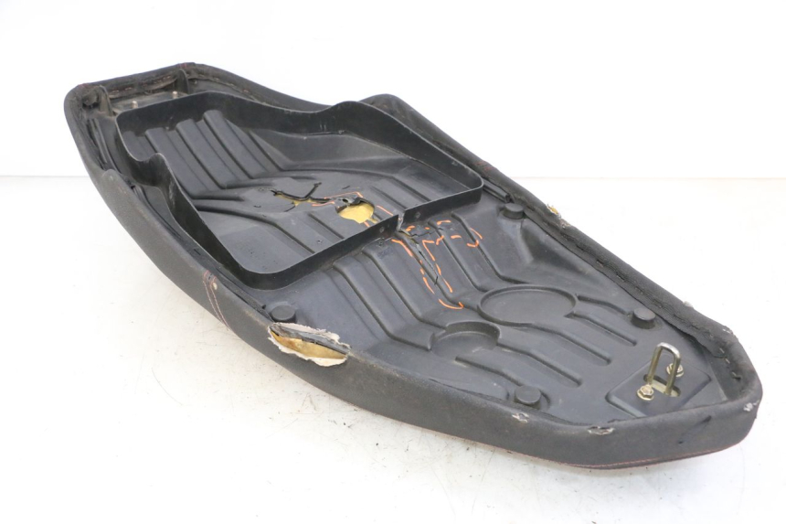 photo de ASIENTO ORCAL CAVARO 4T 50 (2019 - 2023) - Características distintivas