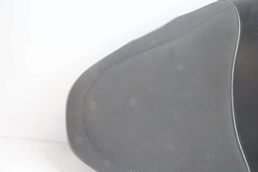 photo de ASIENTO HONDA CB F HORNET 600 (2005 - 2006) - Zoom estado de uso