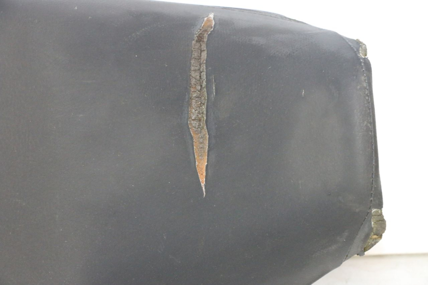 photo de ASIENTO HONDA CB TWO FIFTY 250 (1991 - 2002) - Detalle de la pieza