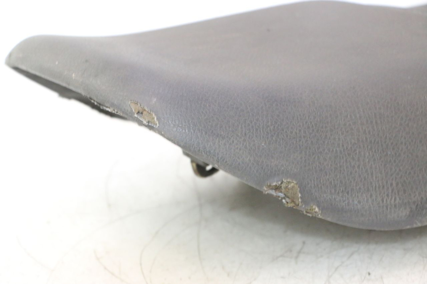 photo de ASIENTO HONDA CB TWO FIFTY 250 (1991 - 2002) - Ángulo de visión alternativo
