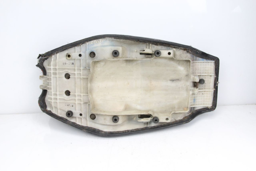 photo de ASIENTO HONDA CBR F SC21 1000 (1986 - 1992) - Recambio usado revisado