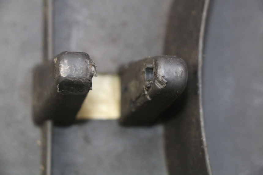 photo de ASIENTO TGB CITY 2 50 (2009 - 2013) - Detalles de los puntos de fijación