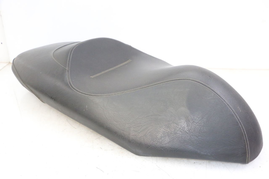 photo de ASIENTO PEUGEOT CITYSTAR 2T 50 (2018 - 2021) - Primer plano técnico