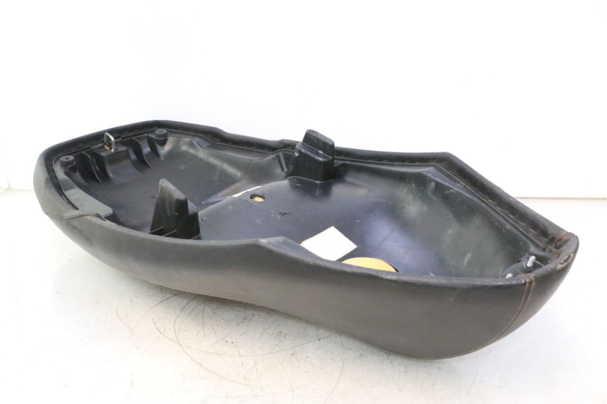 photo de ASIENTO PEUGEOT CITYSTAR 2T 50 (2018 - 2021) - Primer plano de alta resolución