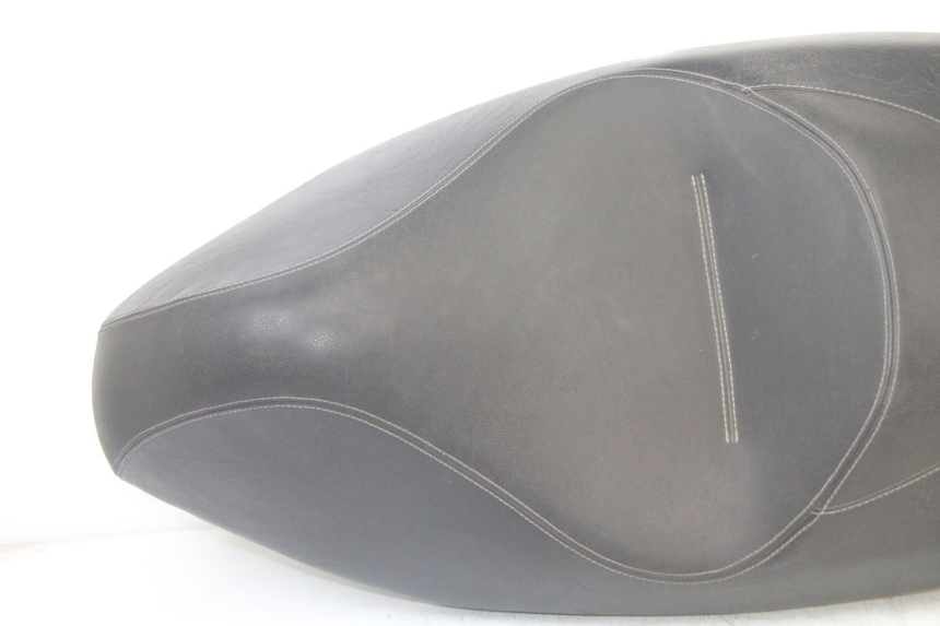 photo de ASIENTO PEUGEOT CITYSTAR 125 (2011 - 2017) - Detalle de la pieza