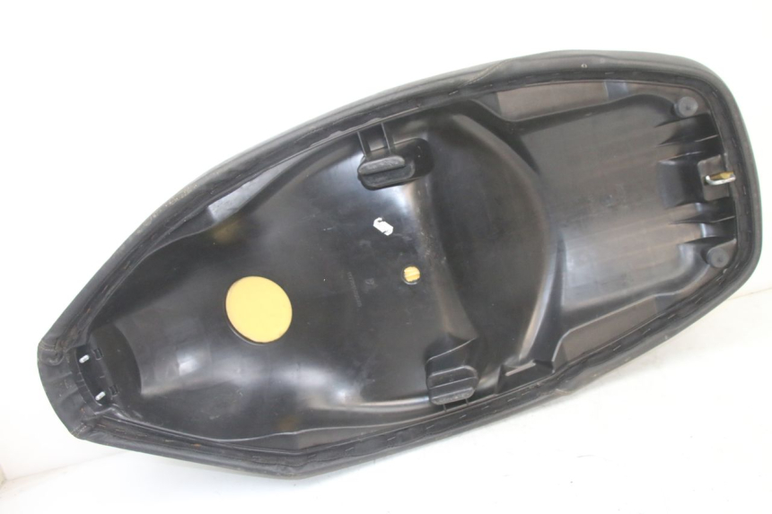 photo de ASIENTO PEUGEOT CITYSTAR 125 (2011 - 2017) - Recambio usado revisado