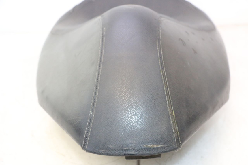 photo de ASIENTO PEUGEOT CITYSTAR 125 (2011 - 2017) - Detalle de la pieza