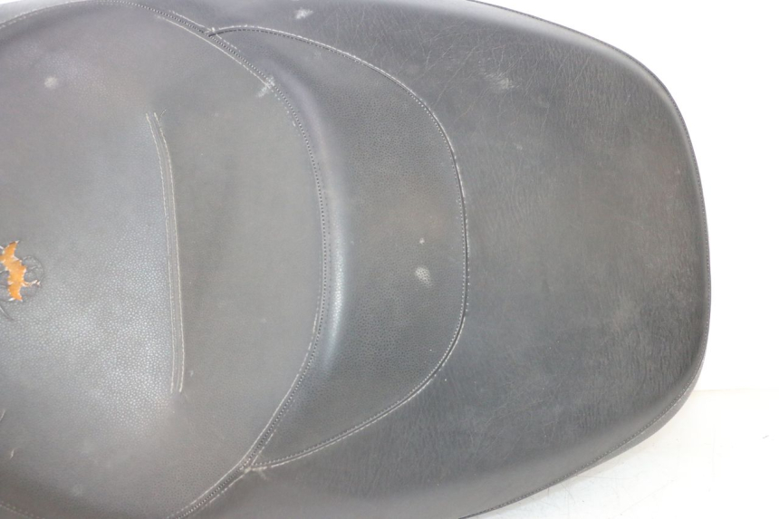 photo de ASIENTO PEUGEOT CITYSTAR 125 (2011 - 2017) - Detalles de los puntos de fijación