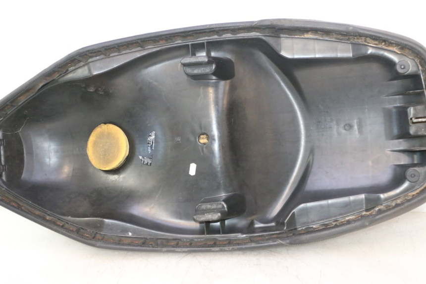 photo de ASIENTO PEUGEOT CITYSTAR 125 (2011 - 2017) - Marcados y referencias originales