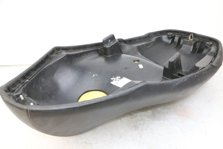 photo de ASIENTO PEUGEOT CITYSTAR 50 (2013 - 2017) - Estado de la superficie y material