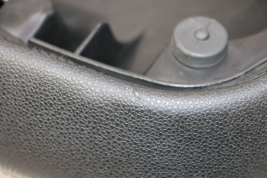 photo de ASIENTO PEUGEOT CITYSTAR 50 (2013 - 2017) - Marcados y referencias originales