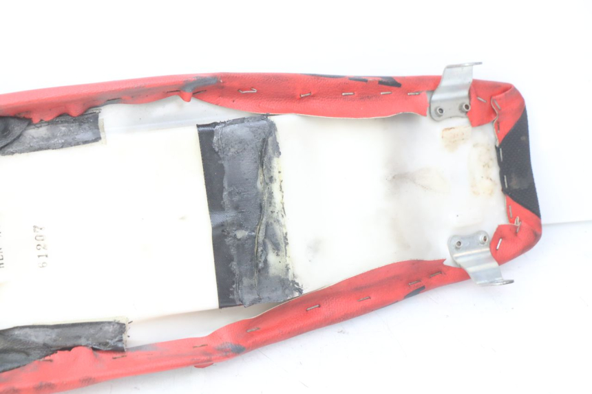 photo de ASIENTO HONDA CRF CR-F 450 (2005 - 2008) - Estado de la superficie y material