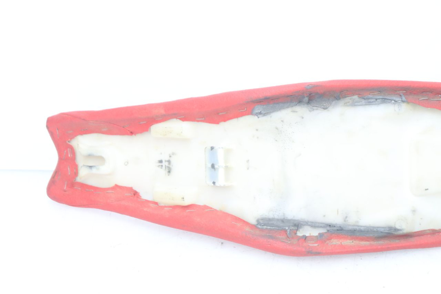 photo de ASIENTO HONDA CRF 250 (2013 - 2016) - Zoom sobre los componentes