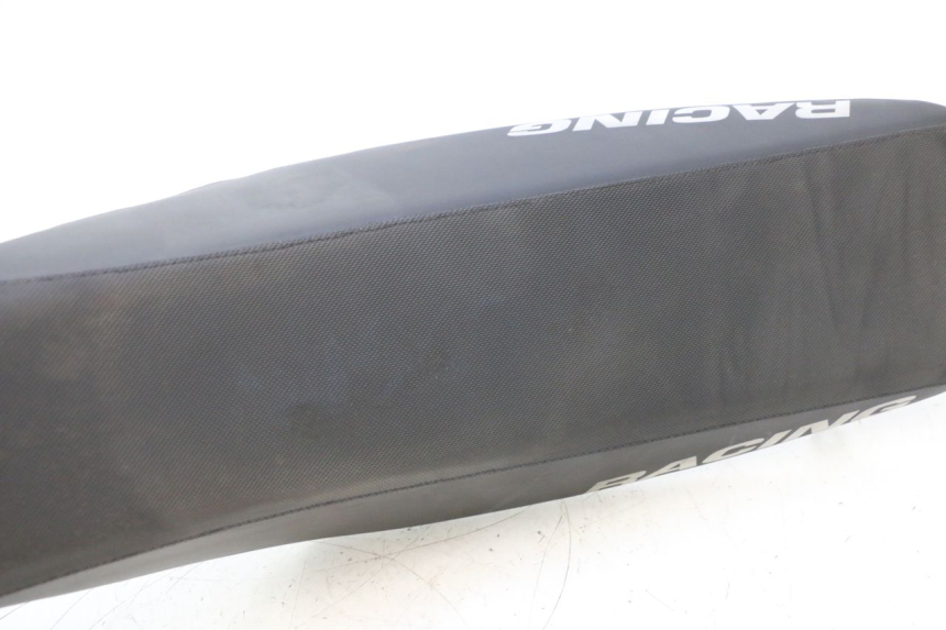 photo de ASIENTO HM HONDA CRM DERAPAGE RR 50 (2006 - 2017) - Detalle de la pieza