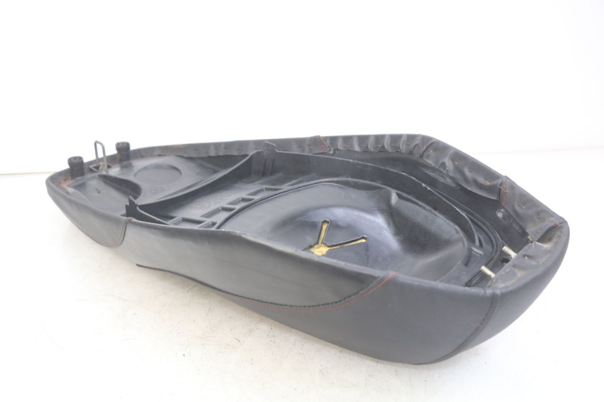 photo de ASIENTO SYM CROX 4T 50 (2016 - 2023) - Zoom sobre los componentes