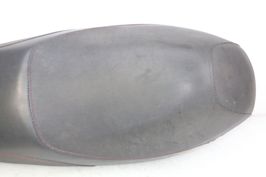 photo de ASIENTO SYM CROX 4T 50 (2016 - 2023) - Enfoque en la estructura