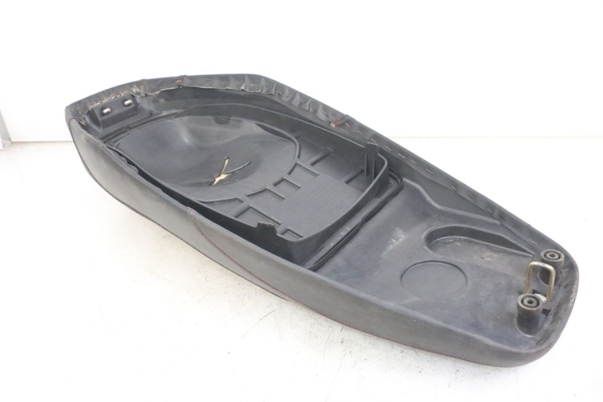 photo de ASIENTO SYM CROX 4T 50 (2016 - 2023) - Otra perspectiva