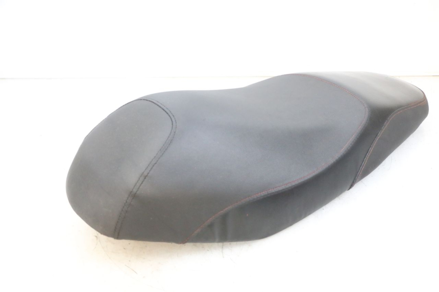 photo de ASIENTO SYM CROX 4T 50 (2016 - 2023) - Detalles de los puntos de fijación