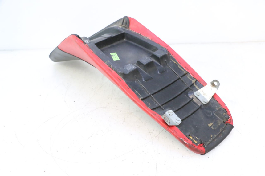photo de ASIENTO HM HONDA DERAPAGE 50 (2007 - 2009) - Detalles de los puntos de fijación