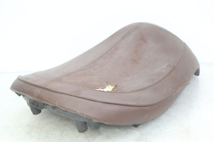 photo de ASIENTO PEUGEOT DJANGO 4T 50 (2014 - 2019) - Enfoque en la estructura