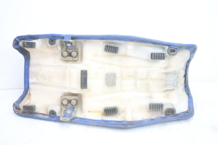 photo de ASIENTO SUZUKI DR S 600 (1985 - 1989) - Marcados y referencias originales
