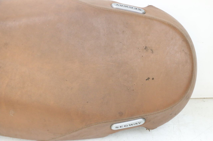 photo de ASIENTO SEGWAY NINEBOT E125S 1 (2022 - 2026) - Detalles de los puntos de fijación