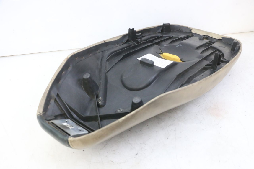 photo de ASIENTO PEUGEOT ELYSEO 125 (1999 - 2004) - Recambio usado revisado