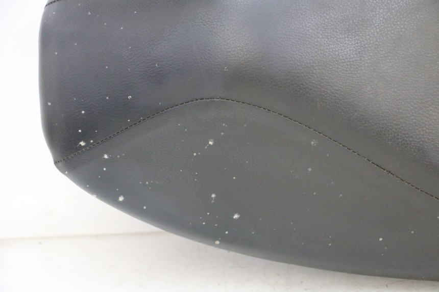 photo de ASIENTO PEUGEOT ELYSEO 125 (1999 - 2004) - Ángulo de visión alternativo