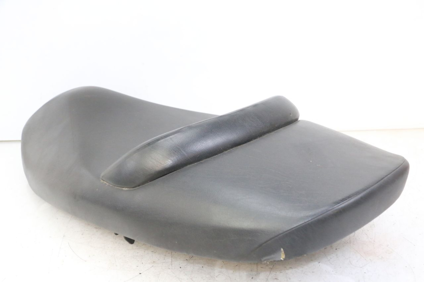 photo de ASIENTO PEUGEOT ELYSTAR 125 (2002 - 2007) - Zoom sobre los componentes