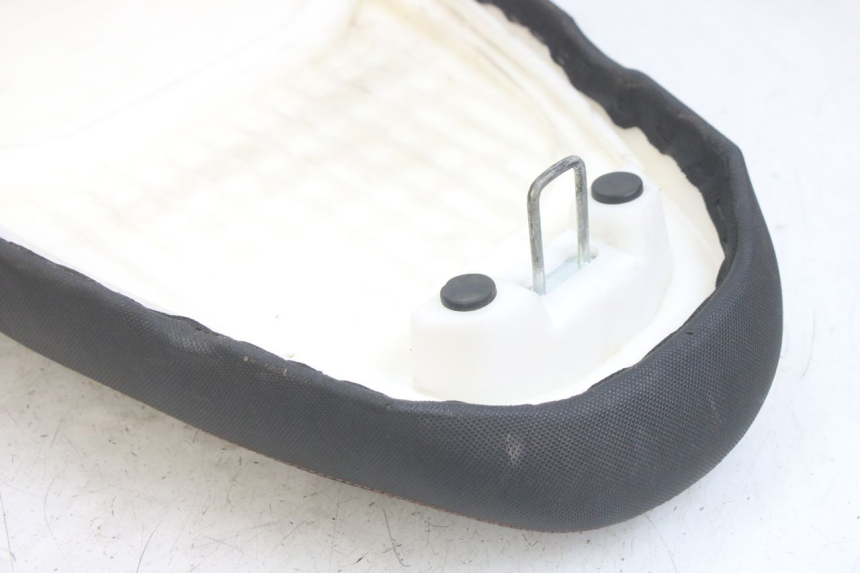 photo de ASIENTO JM MOTORS EVOLIS 4T 50 (2018 - 2022) - Primer plano técnico