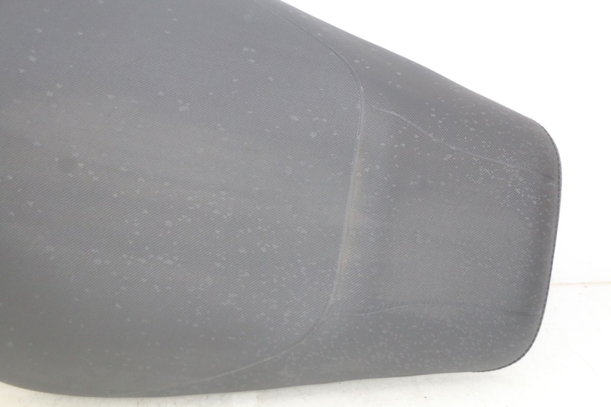 photo de ASIENTO KEEWAY F-ACT FACT 50 (2006 - 2011) - Zoom sobre los componentes