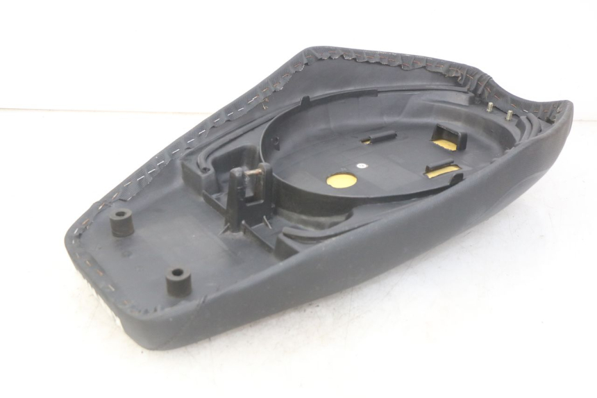 photo de ASIENTO KEEWAY F-ACT FACT 50 (2006 - 2011) - Estado de la superficie y material