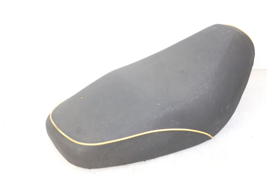 photo de ASIENTO KEEWAY F-ACT FACT 50 (2006 - 2011) - Zoom sobre los componentes