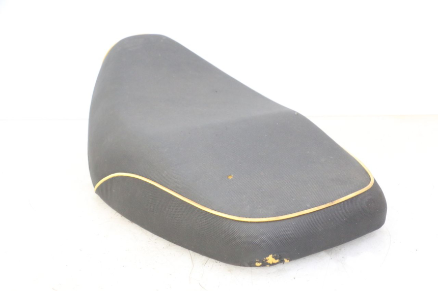 photo de ASIENTO KEEWAY F-ACT FACT 50 (2006 - 2011) - Primer plano de alta resolución