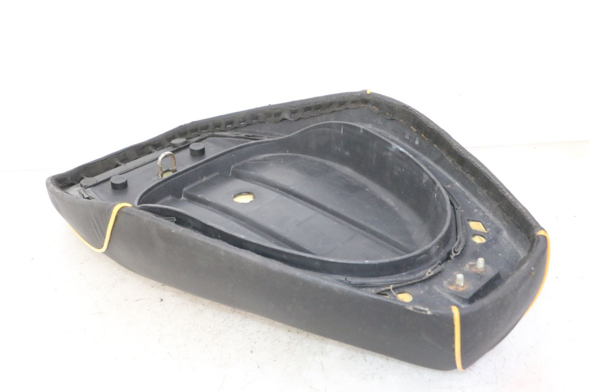 photo de ASIENTO KEEWAY F-ACT FACT 50 (2006 - 2011) - Zoom estado de uso