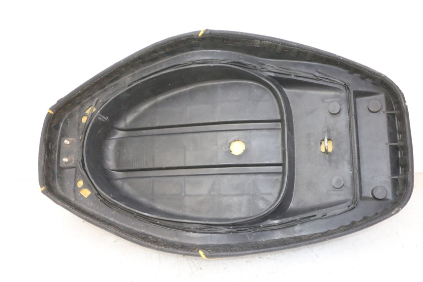 photo de ASIENTO KEEWAY F-ACT FACT 50 (2006 - 2011) - Recambio usado revisado